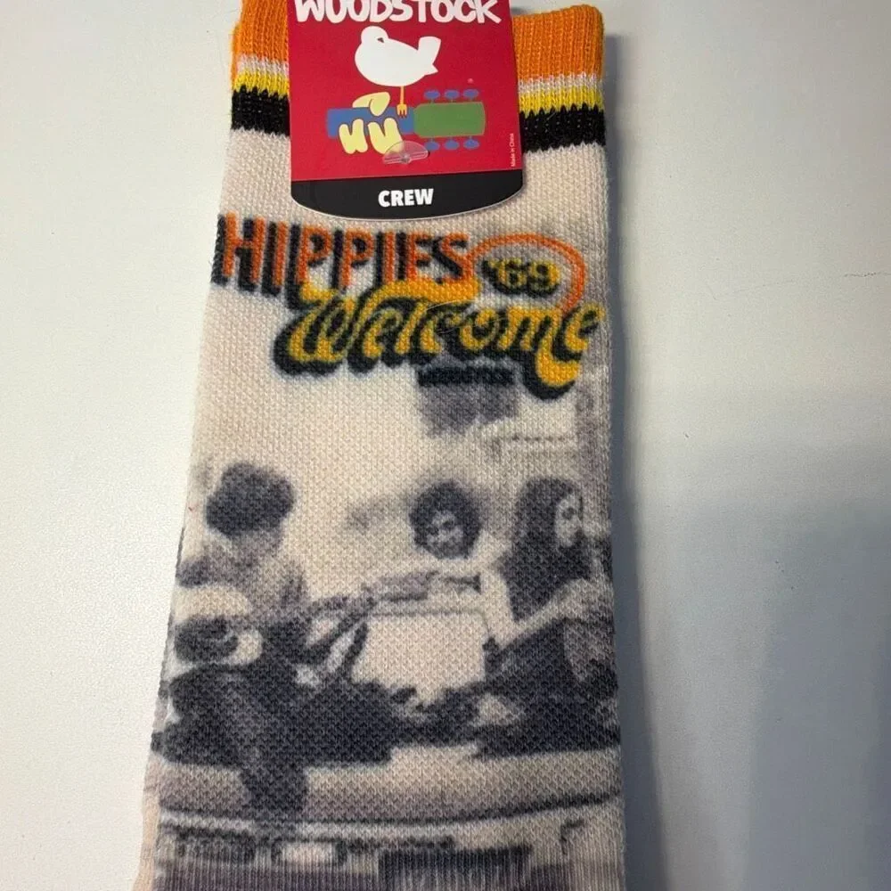 Bioworld Woodstock Hippies 1969 Men’s Crew Socks 10-13